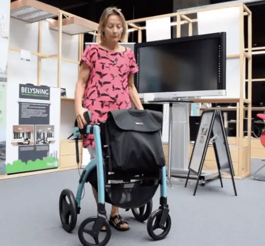 anna voss med rollz motion