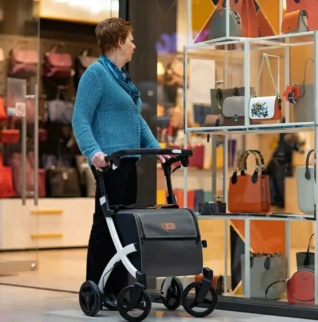 Den nye Rollz Flex shoppe rollator fra Alcyon